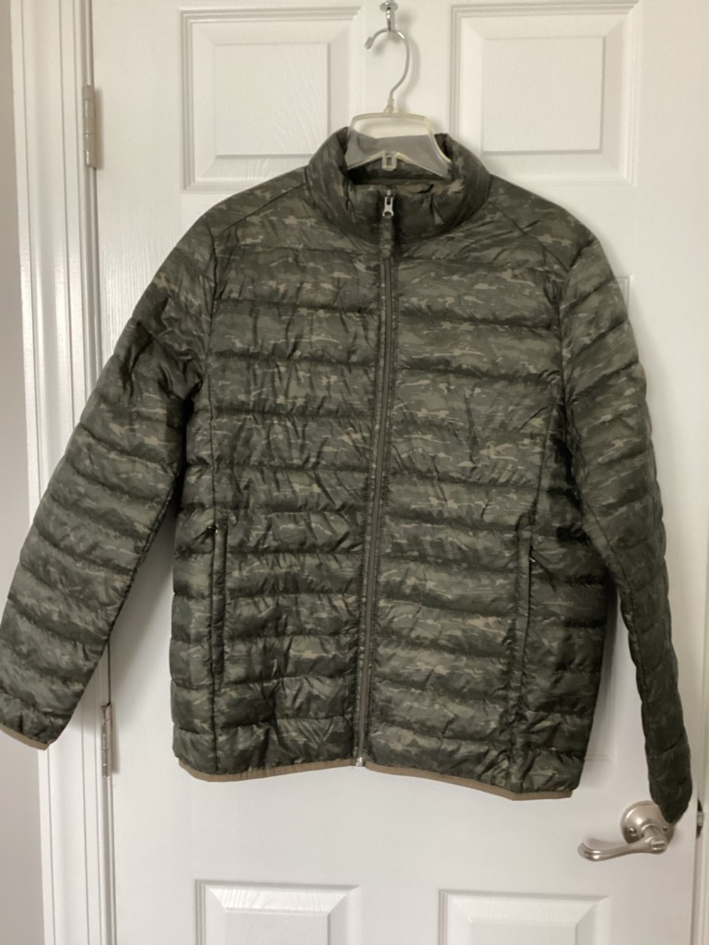 Amazon Essentials Green Camo Quilted Jacket